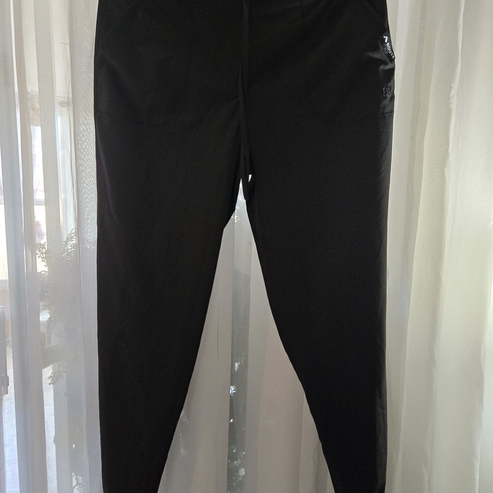 Albion Black Active Leggings with Subtle Logo
